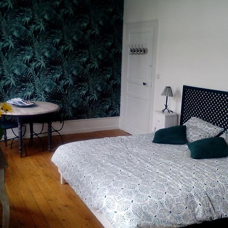 Charme D Antan Bed & Breakfast Villers-Chatel Room photo